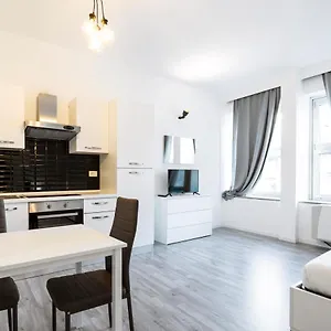 Appartamento Central Station Studio By Flatscollection 